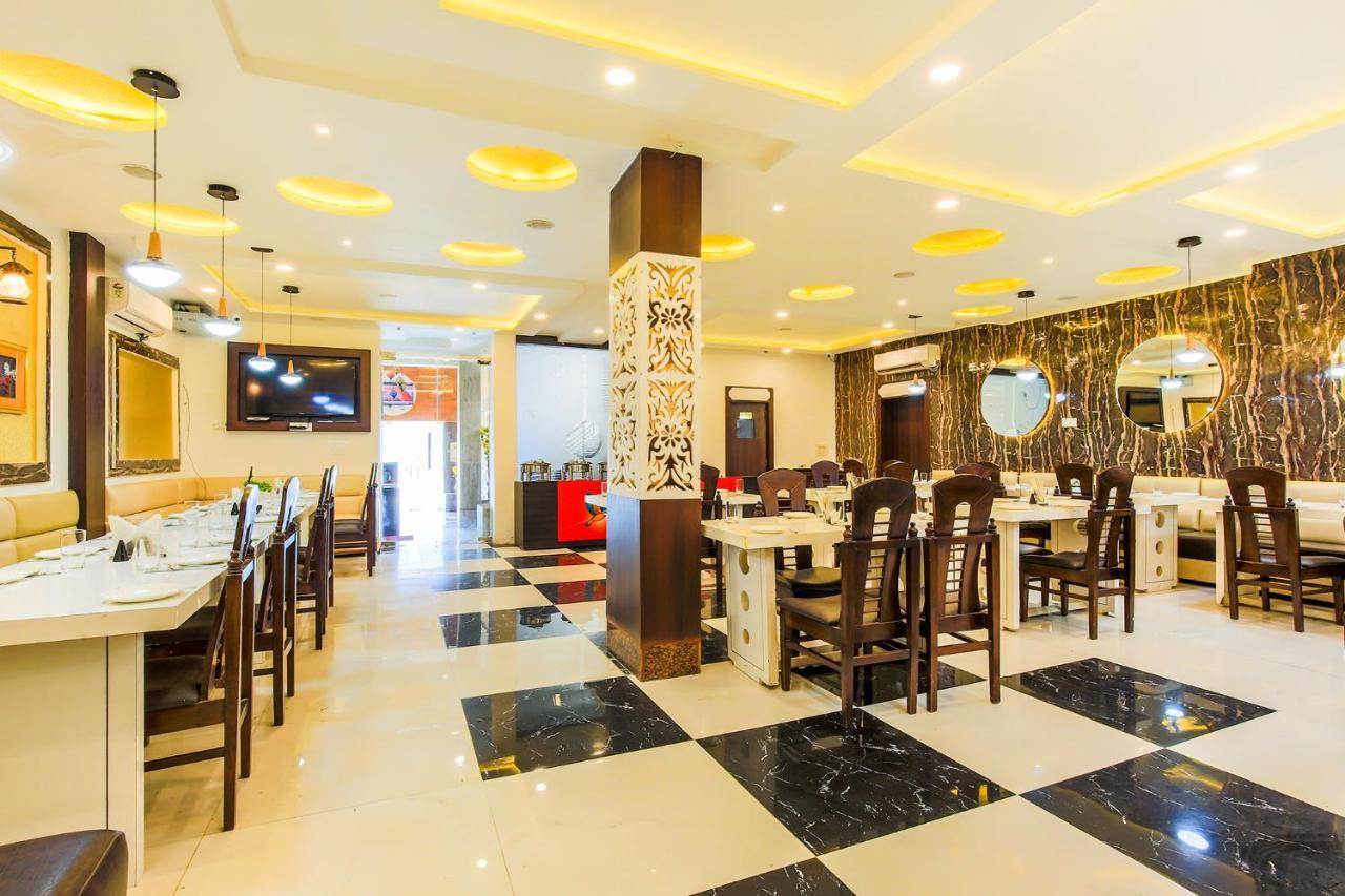Fabhotel Star Of Taj Restobar Fatehabad Road Agra  Exterior photo